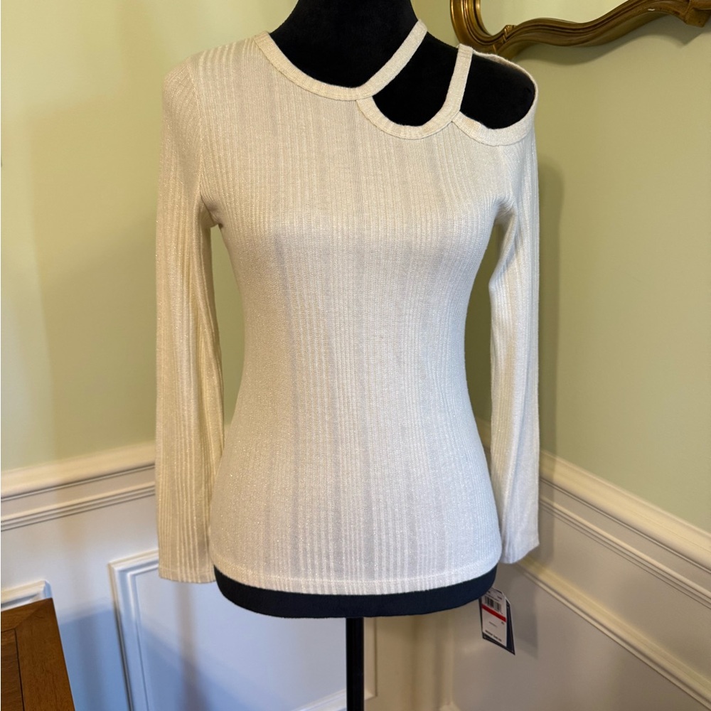 Democracy Cream Long Sleeve Cold Shoulder Sweater Size XS NWT